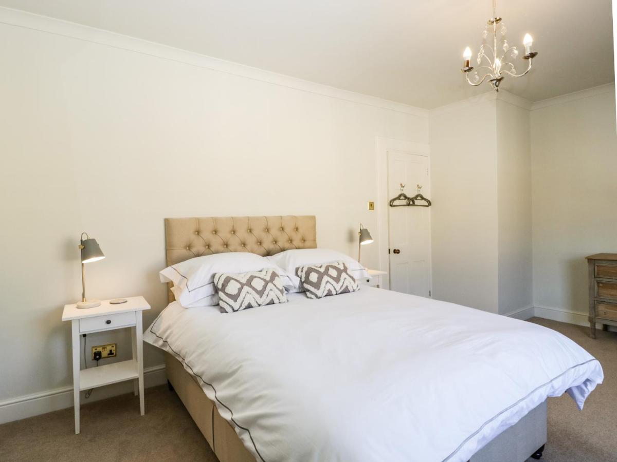 Villa 23 Daniel Street Bath Esterno foto
